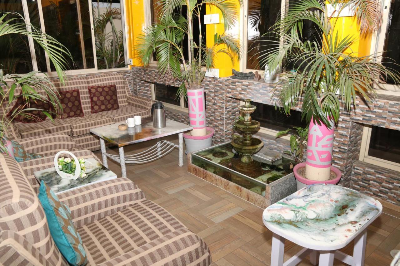 The Elite Apartment Hotel Calcutta Buitenkant foto