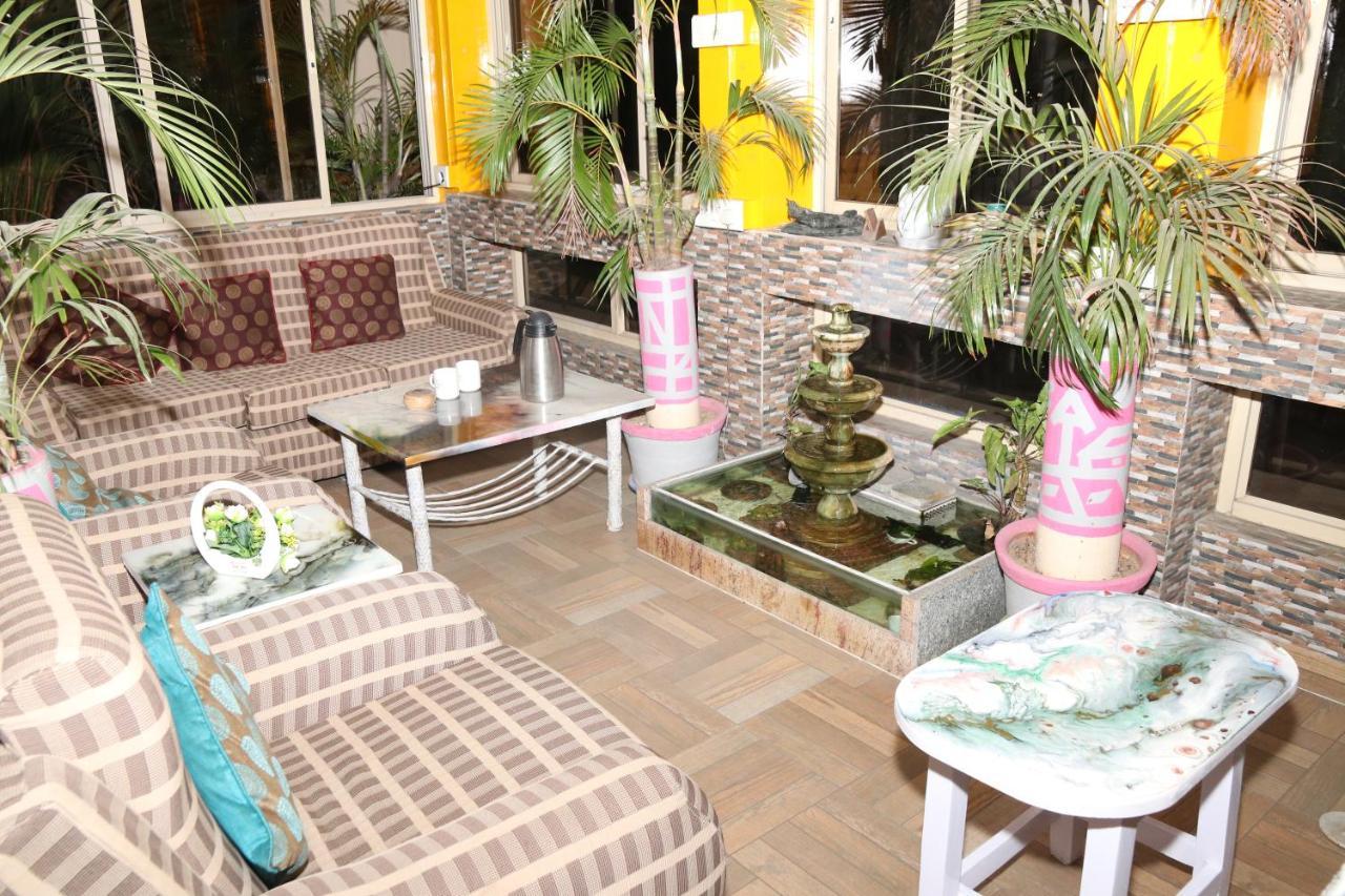 The Elite Apartment Hotel Calcutta Buitenkant foto