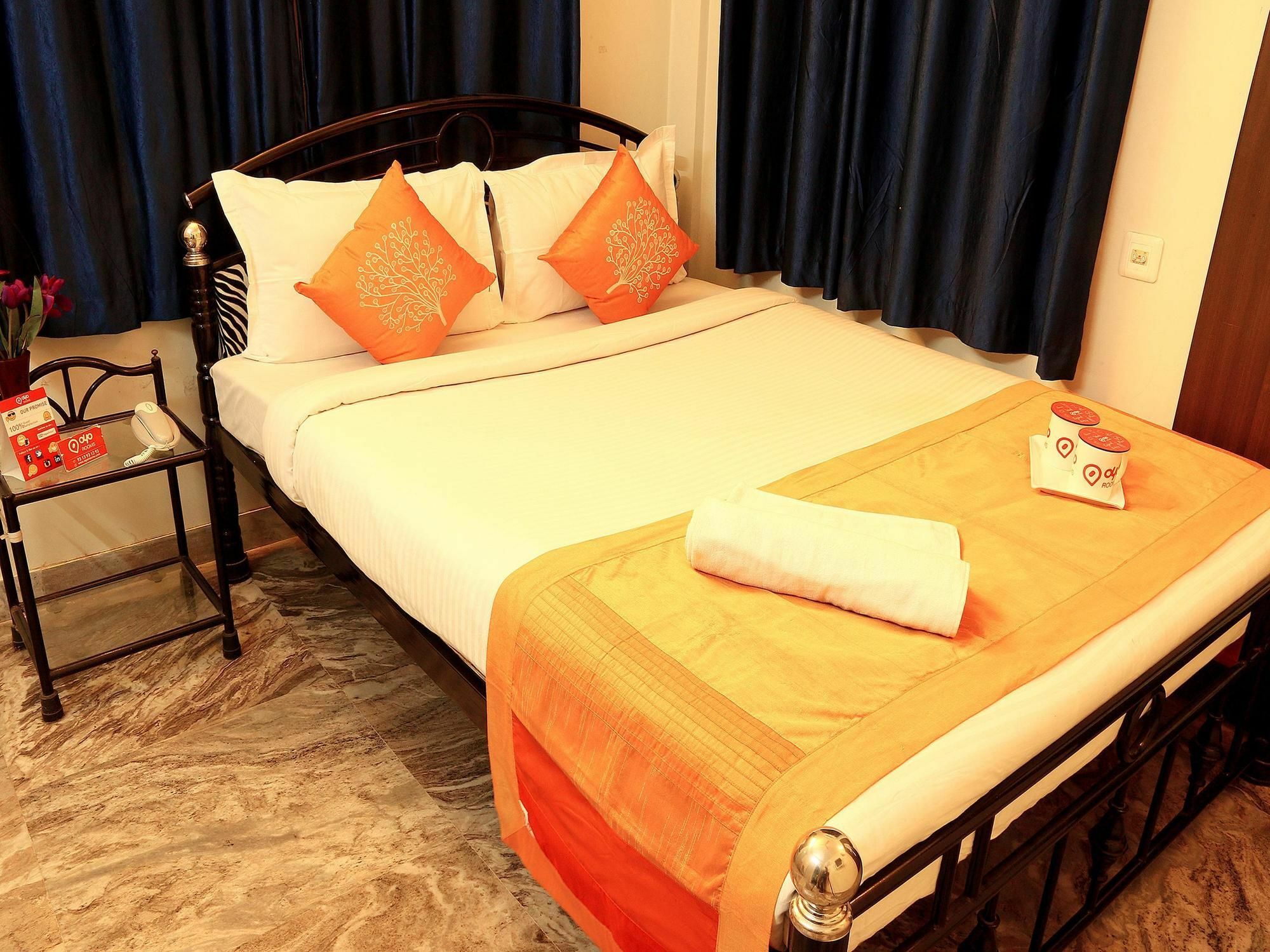 The Elite Apartment Hotel Calcutta Buitenkant foto