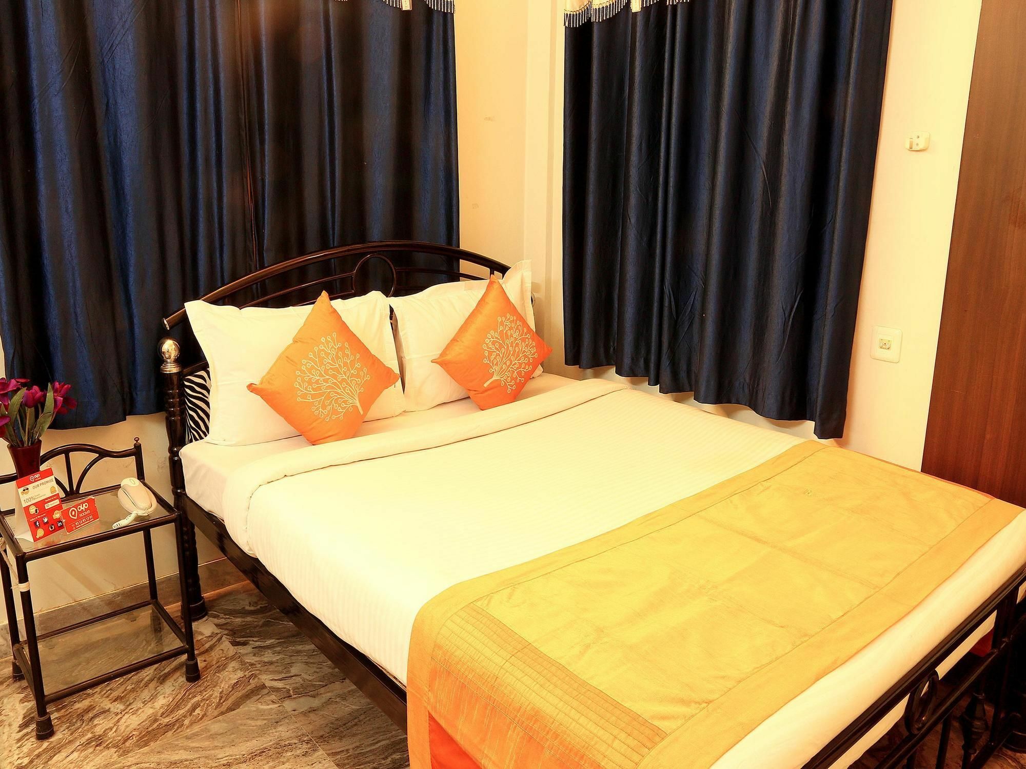 The Elite Apartment Hotel Calcutta Buitenkant foto